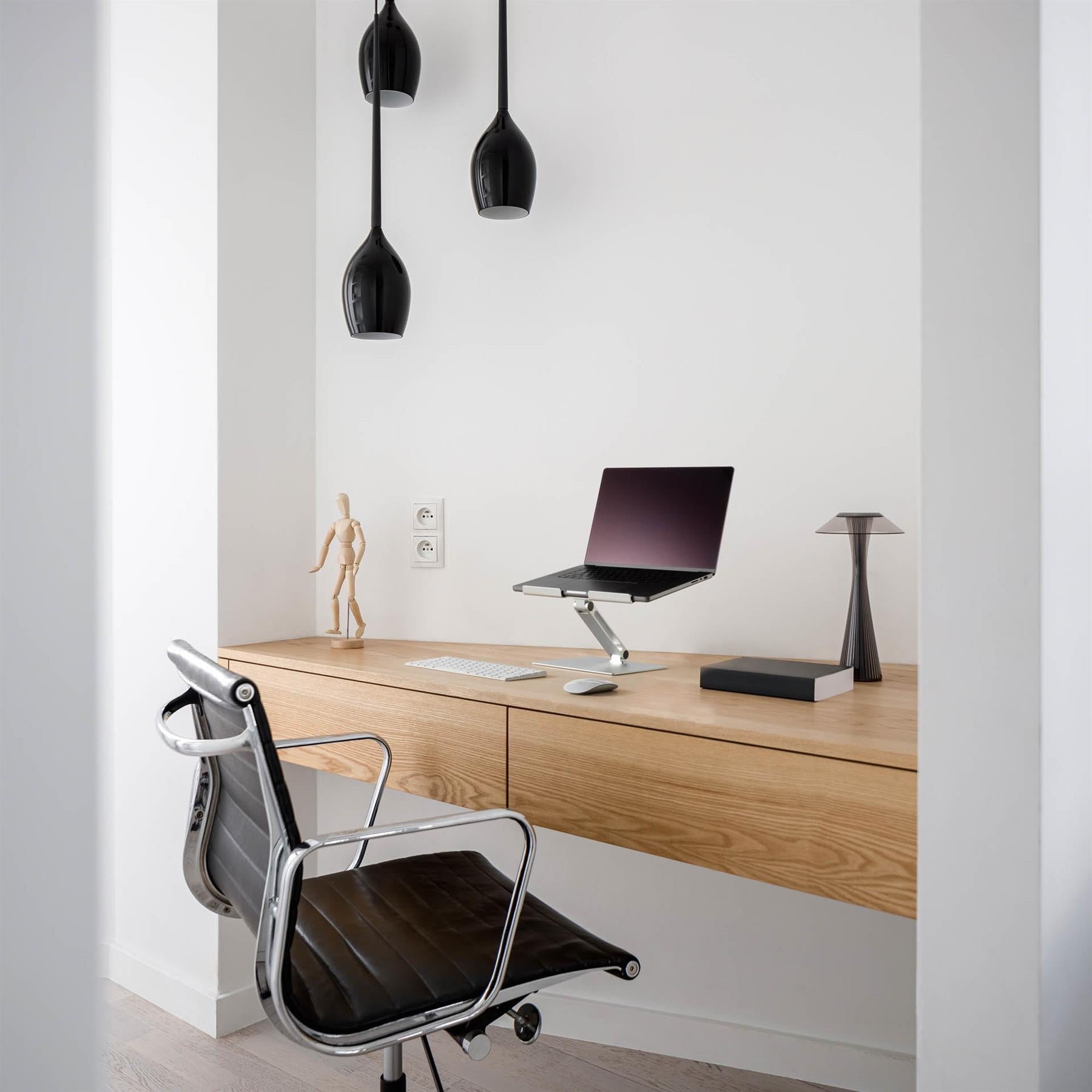 Durable Premium Aluminum Laptop Stand Rise | Contemporary Desktop Stand