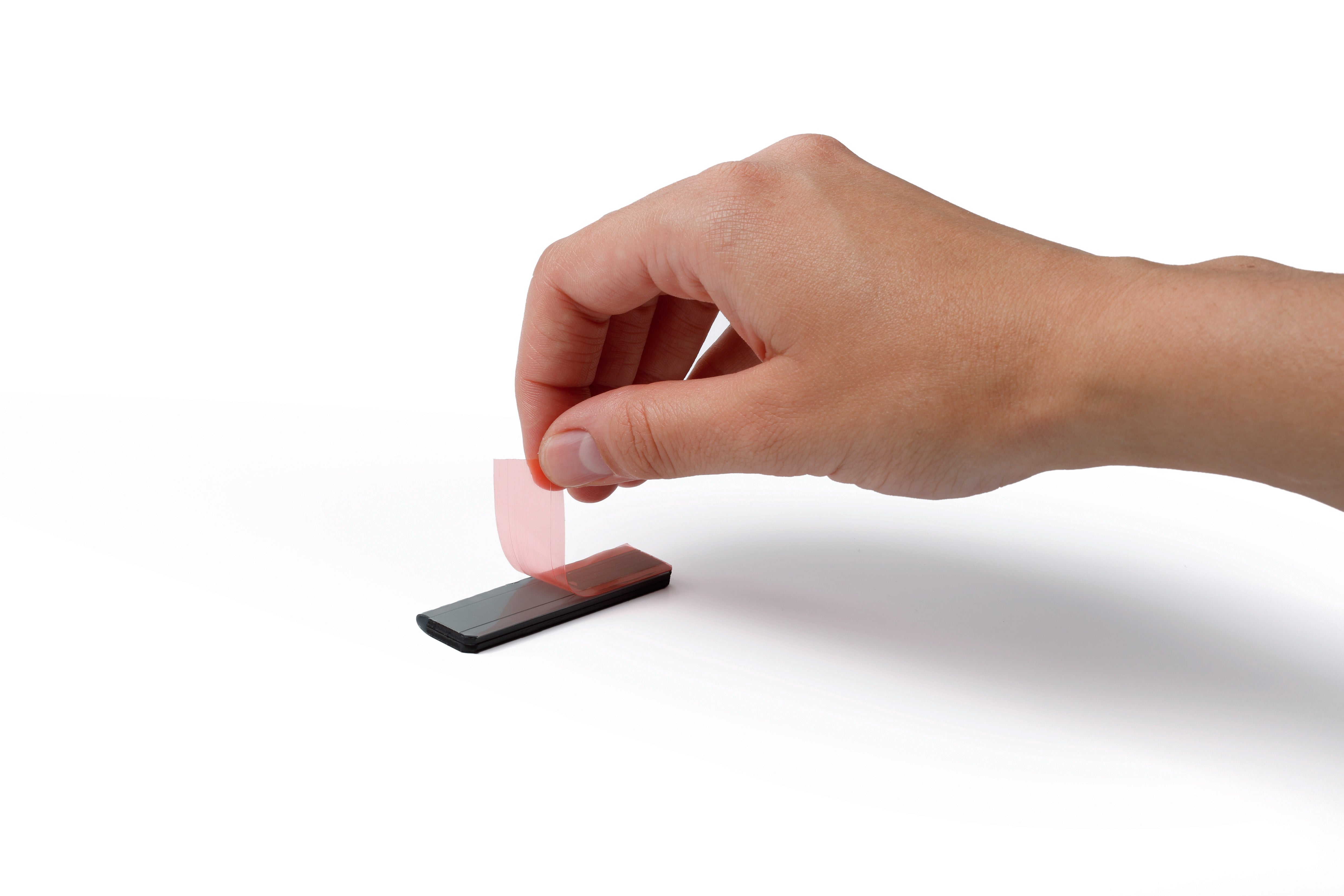 Durable DURAFIX Adhesive Backing Magnetic Notes Clips | 5 Pack | 2.36" | Black