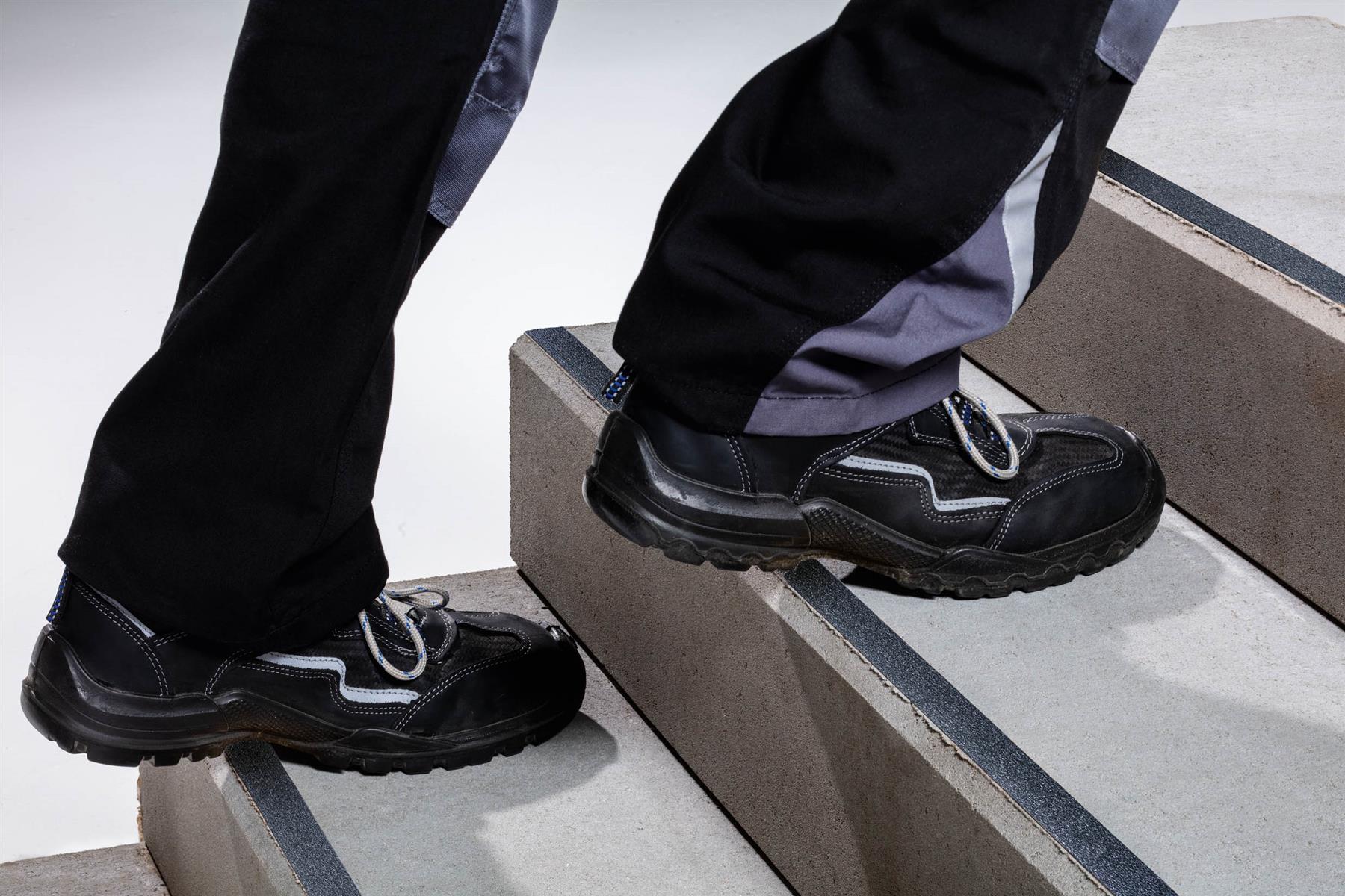 Durable DURALINE GRIP& Heavy Duty Anti Slip Floor Tape | 0.98" x 15m | Black