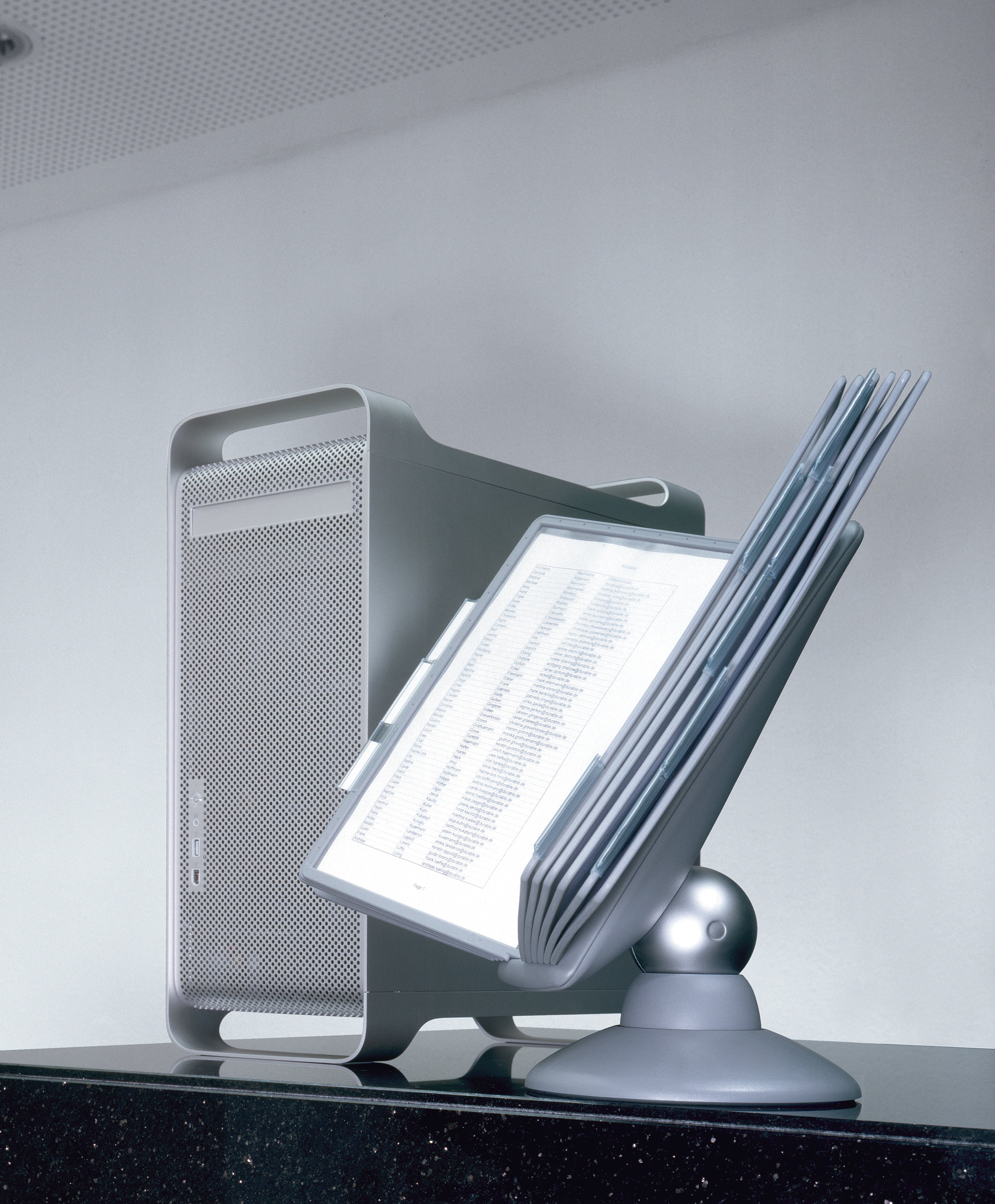 Durable SHERPA Motion Rotating Desktop Reference System | 10 Panels | Letter Size | Graphite