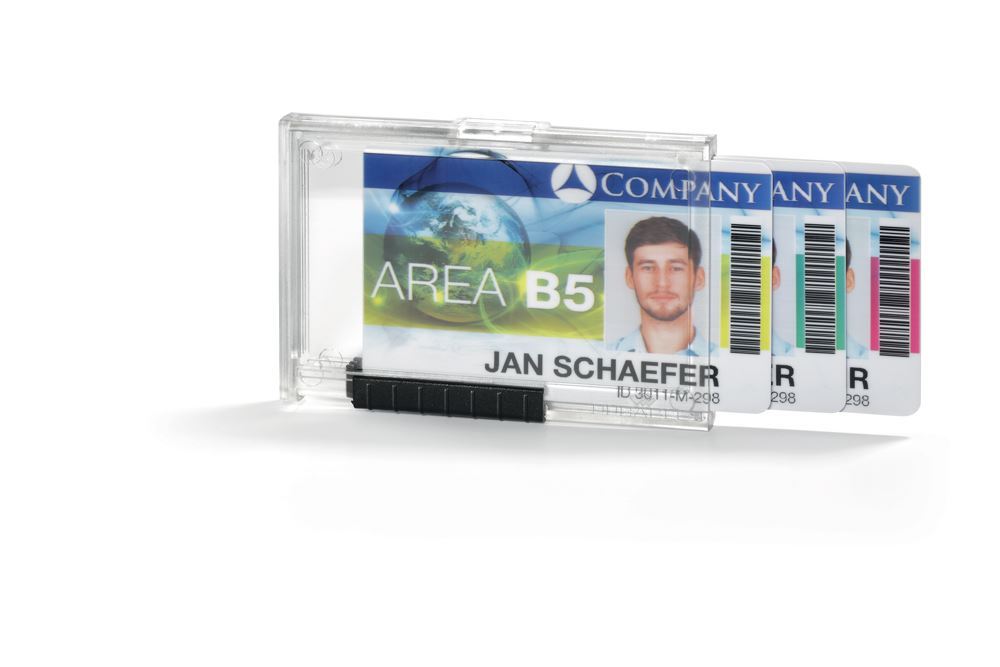 Durable PUSHBOX Trio 3 Card Security Pass ID Holder | 10 Pack | Clear