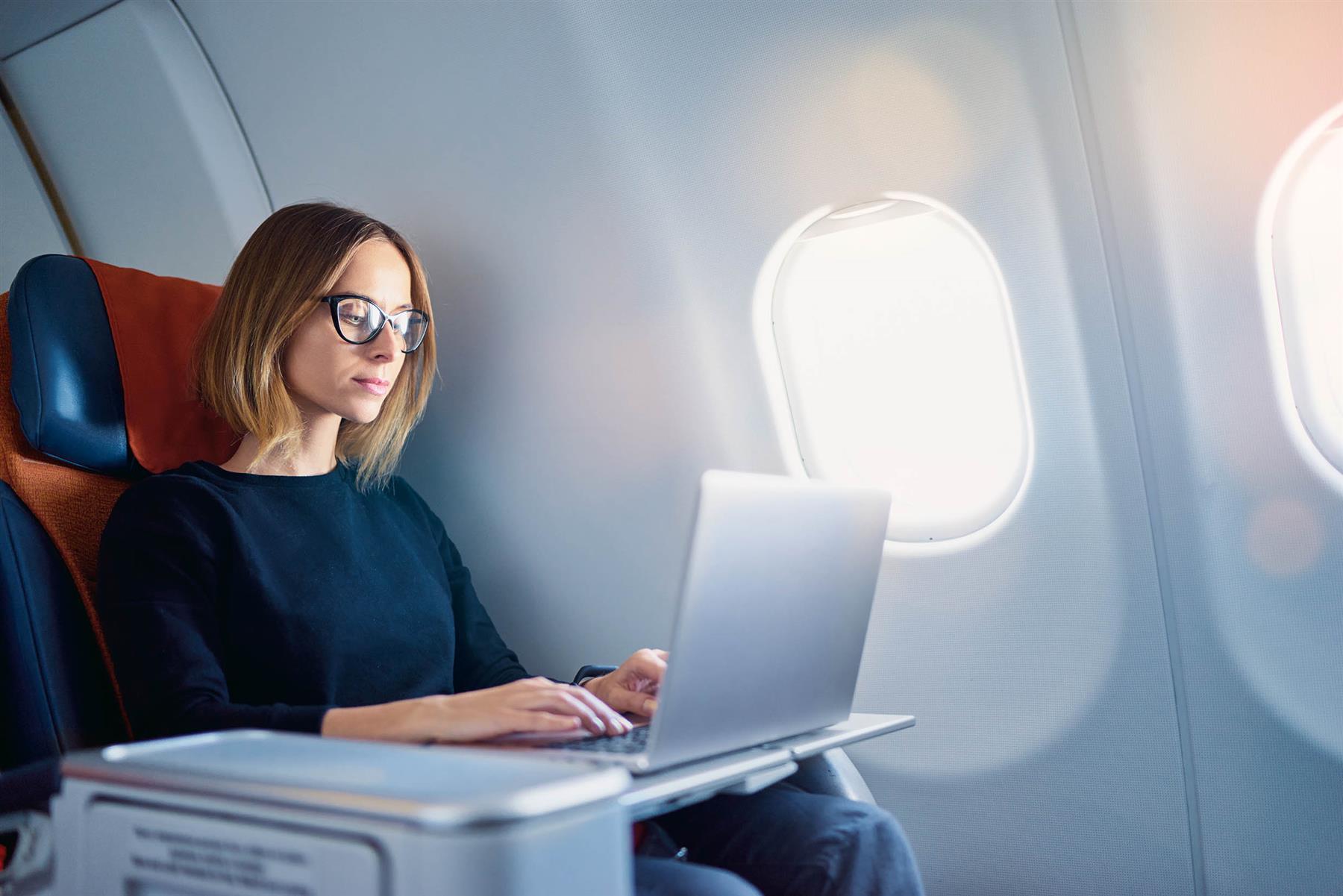 Durable Anti-glare Magnetic Privacy Filter with Blue Light Filter | 15.6"